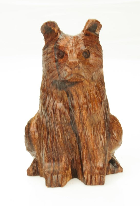 Detailed Sitting Bear